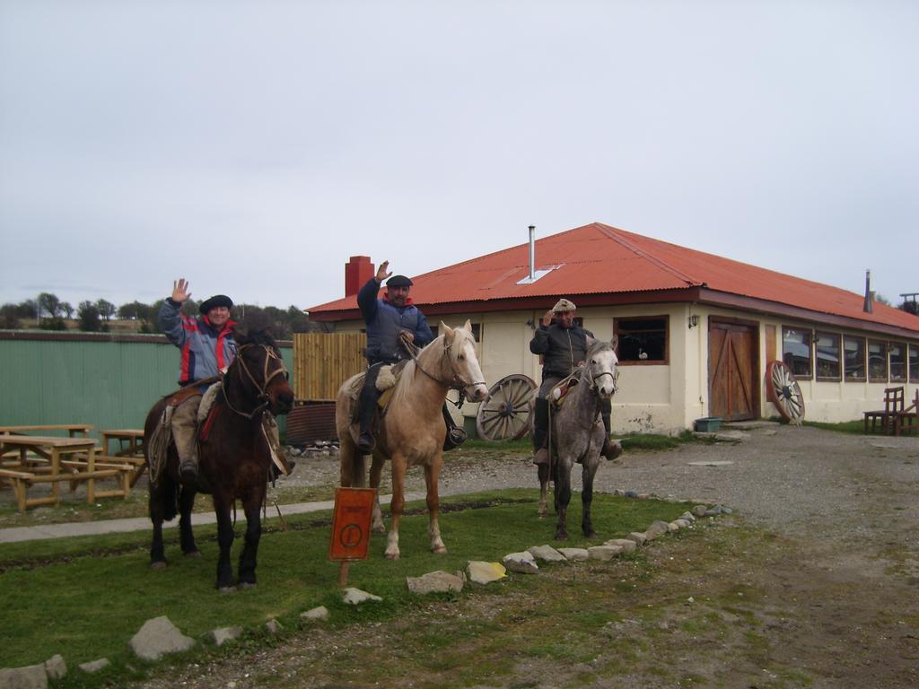 Estancia Rio De Los Ciervos Punta Arenas Luaran gambar